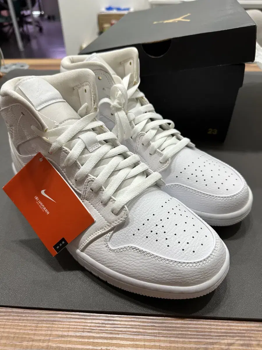 Jordan 1 Mid Triple White 2019 280 새상품